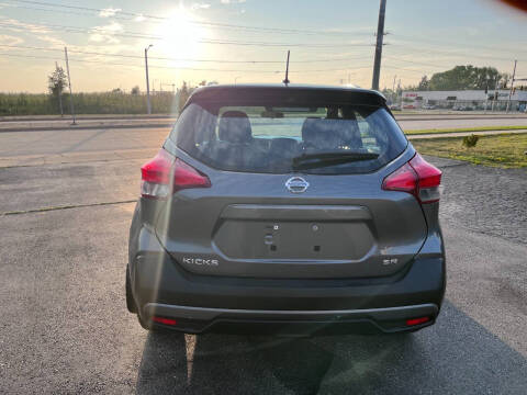 2019 Nissan Kicks SR
