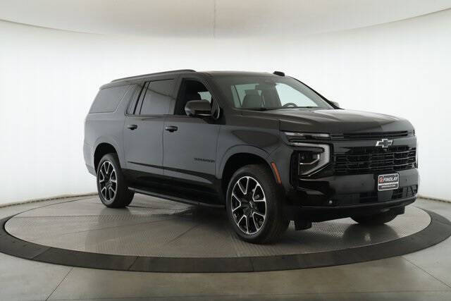 2025 Chevrolet Suburban RST