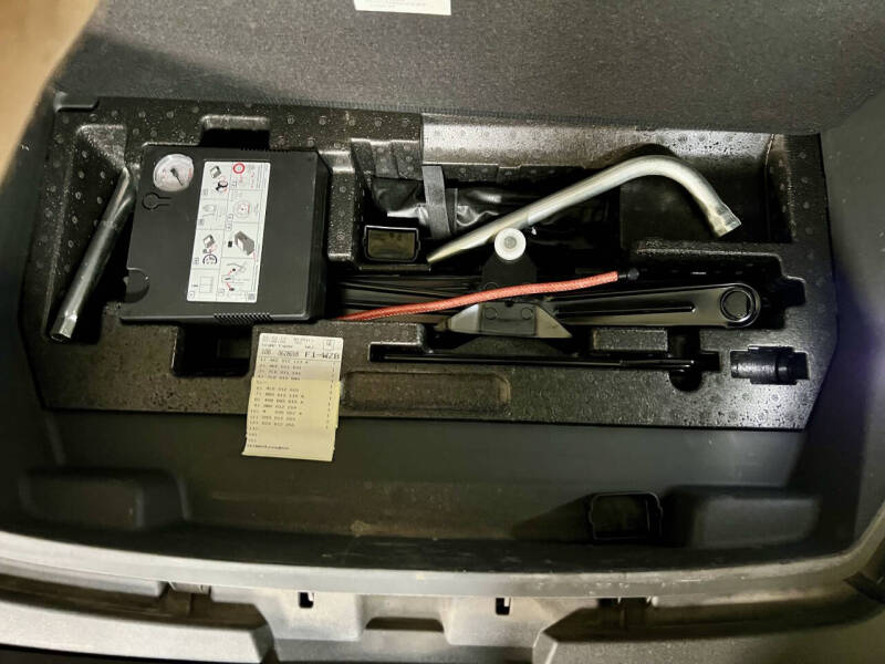 2019 Audi e-tron quattro Prestige