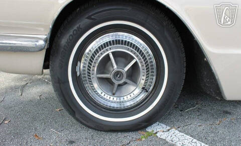 1966 Ford Thunderbird