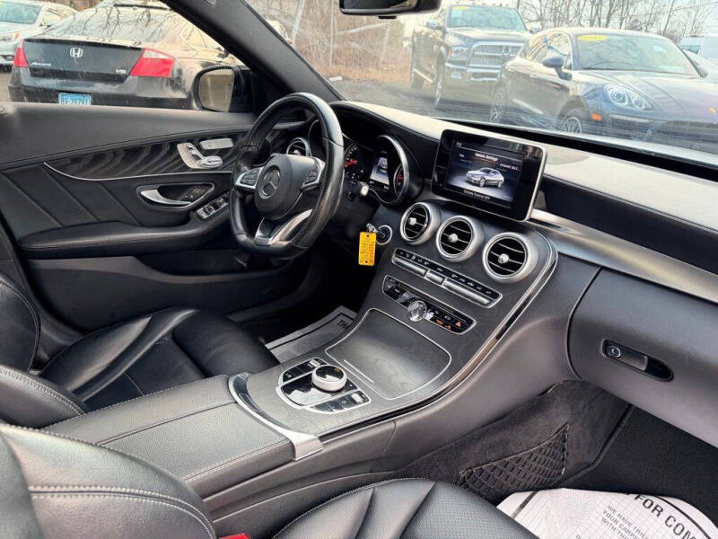 2017 Mercedes-Benz C-Class