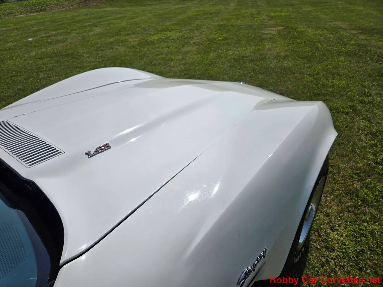 1976 Chevrolet Corvette 22