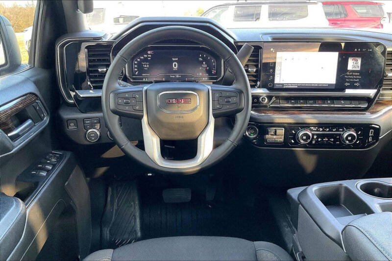 2024 GMC Sierra 1500