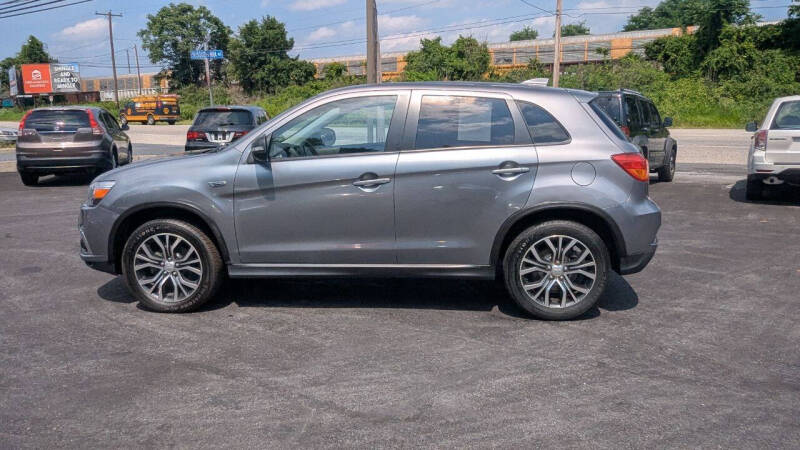 2019 Mitsubishi Outlander Sport LE