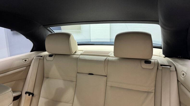 2011 BMW 3 Series 328i