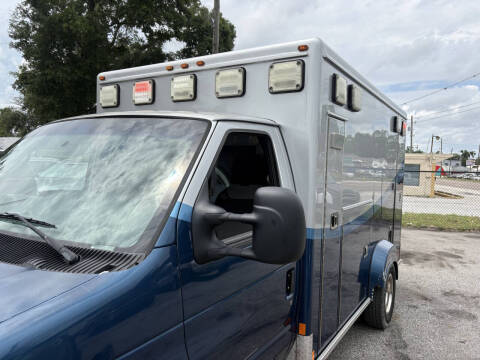 2015 Ford E-Series E-350 SD