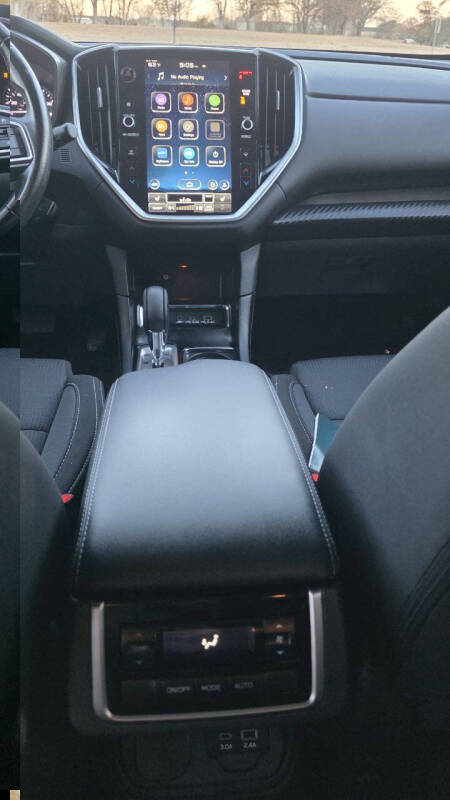 2024 Subaru Ascent Premium 8-Passenger