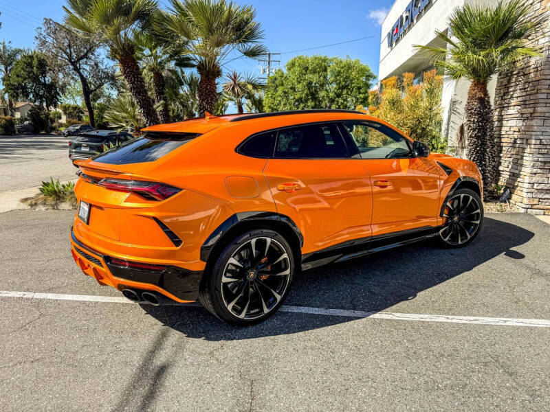 2021 Lamborghini Urus