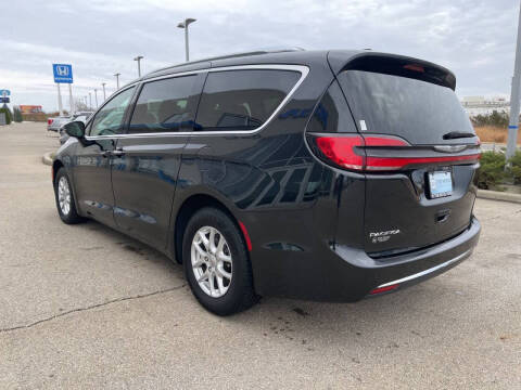2021 Chrysler Pacifica Touring L