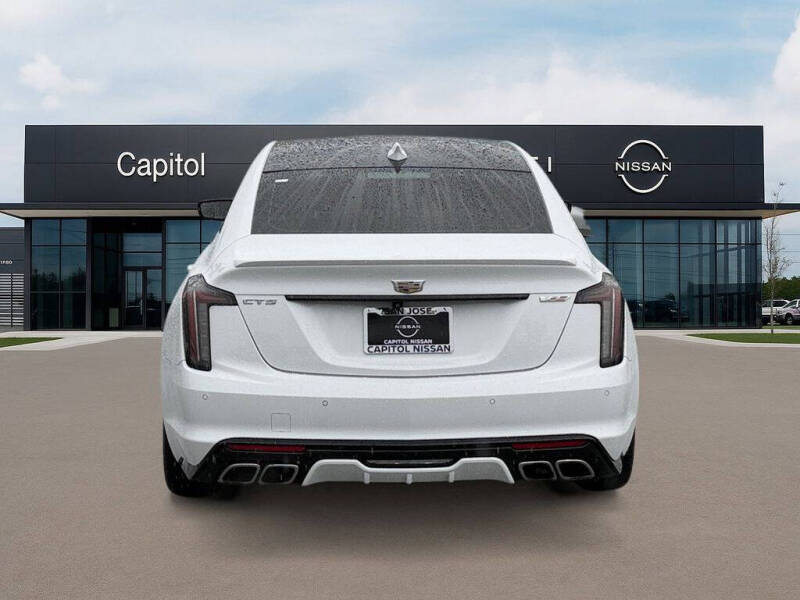 2022 Cadillac CT5-V