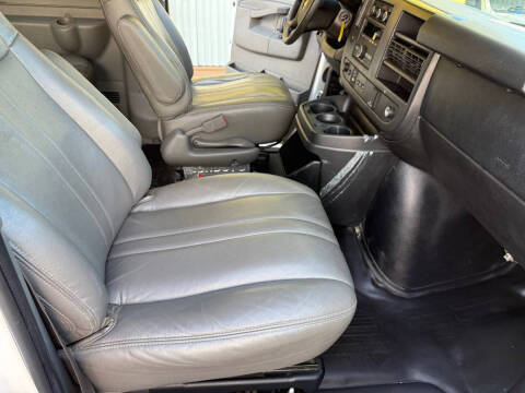 2016 Chevrolet Express LS 2500