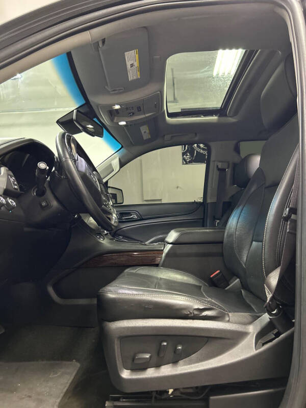 2017 GMC Yukon XL SLT