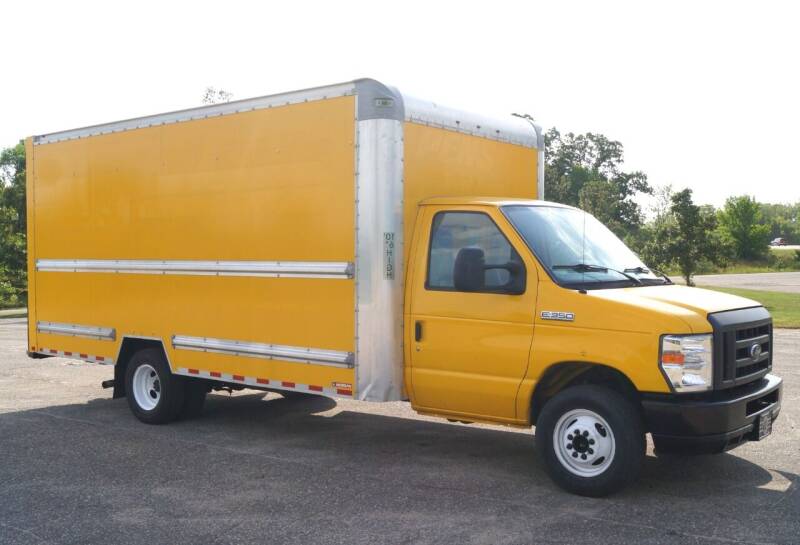 2019 Ford E-Series for sale at KA Commercial Trucks, LLC in Dassel MN