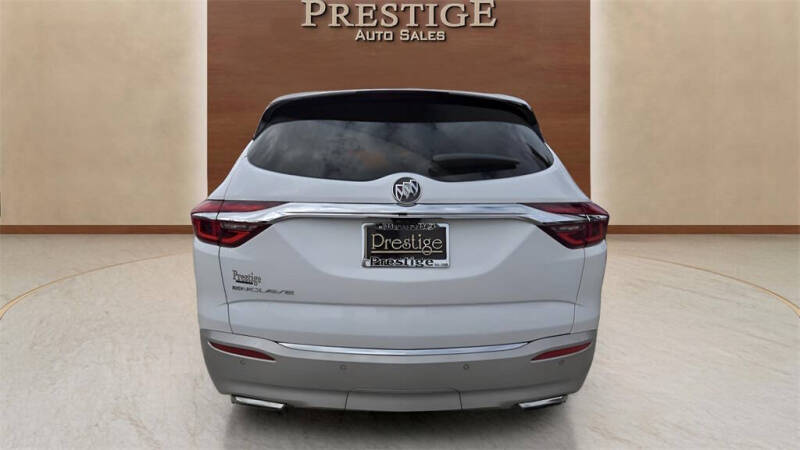 2020 Buick Enclave Essence