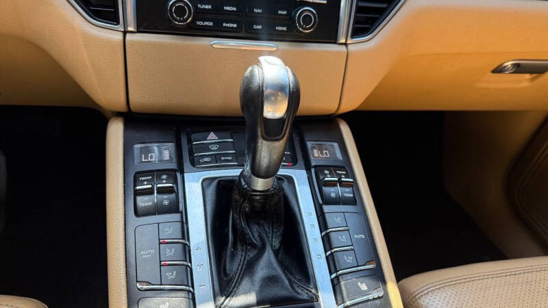 2018 Porsche Macan