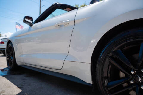 2016 Ford Mustang EcoBoost Premium