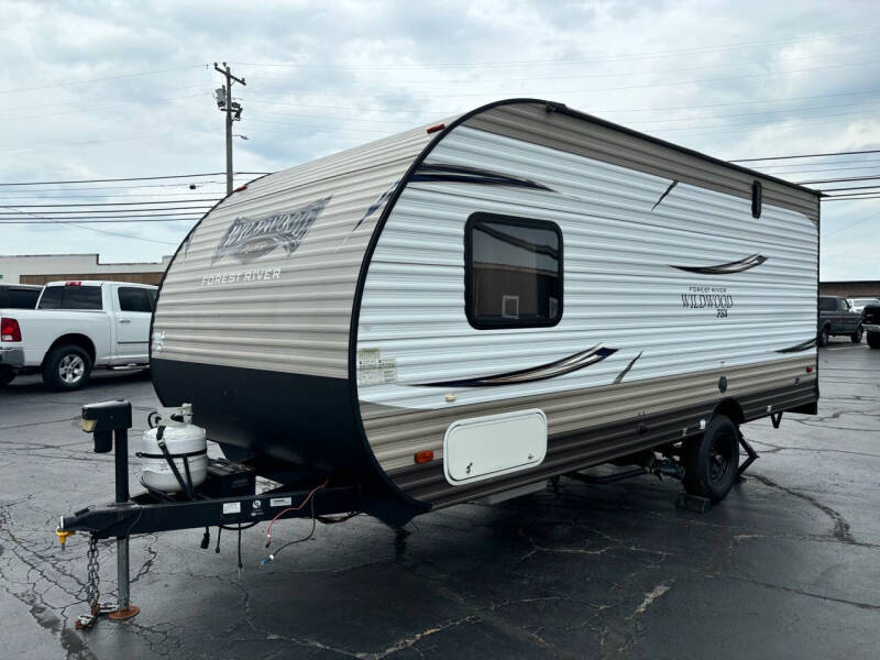 2018 Forest River Wildwood FSX