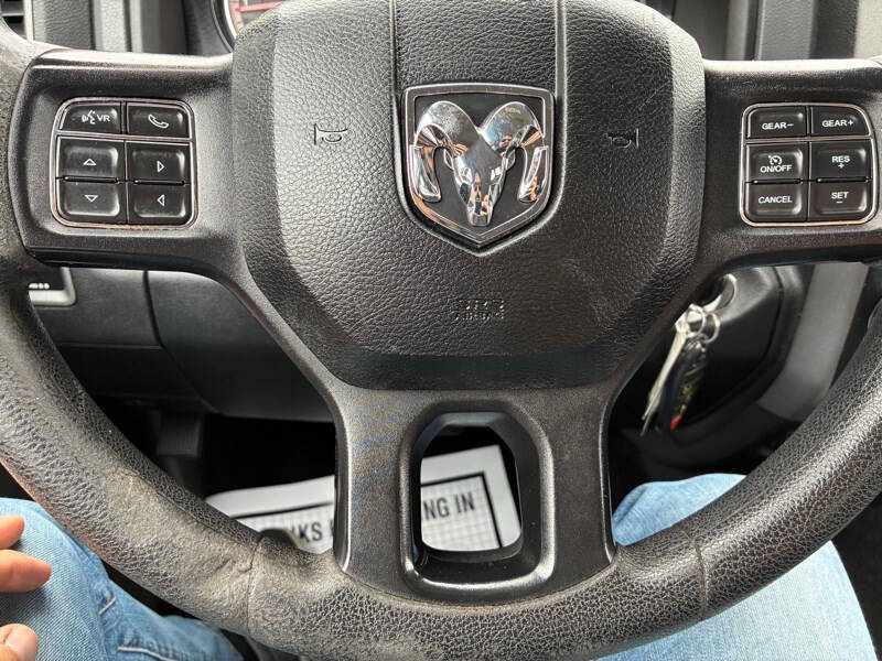 2017 RAM 1500 Express