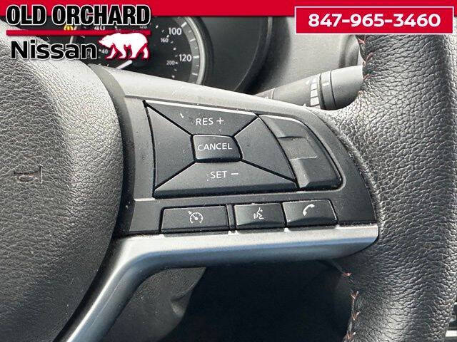 2021 Nissan Versa SR