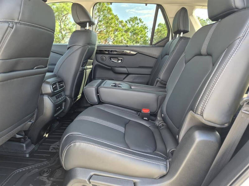 2025 Honda Pilot Touring