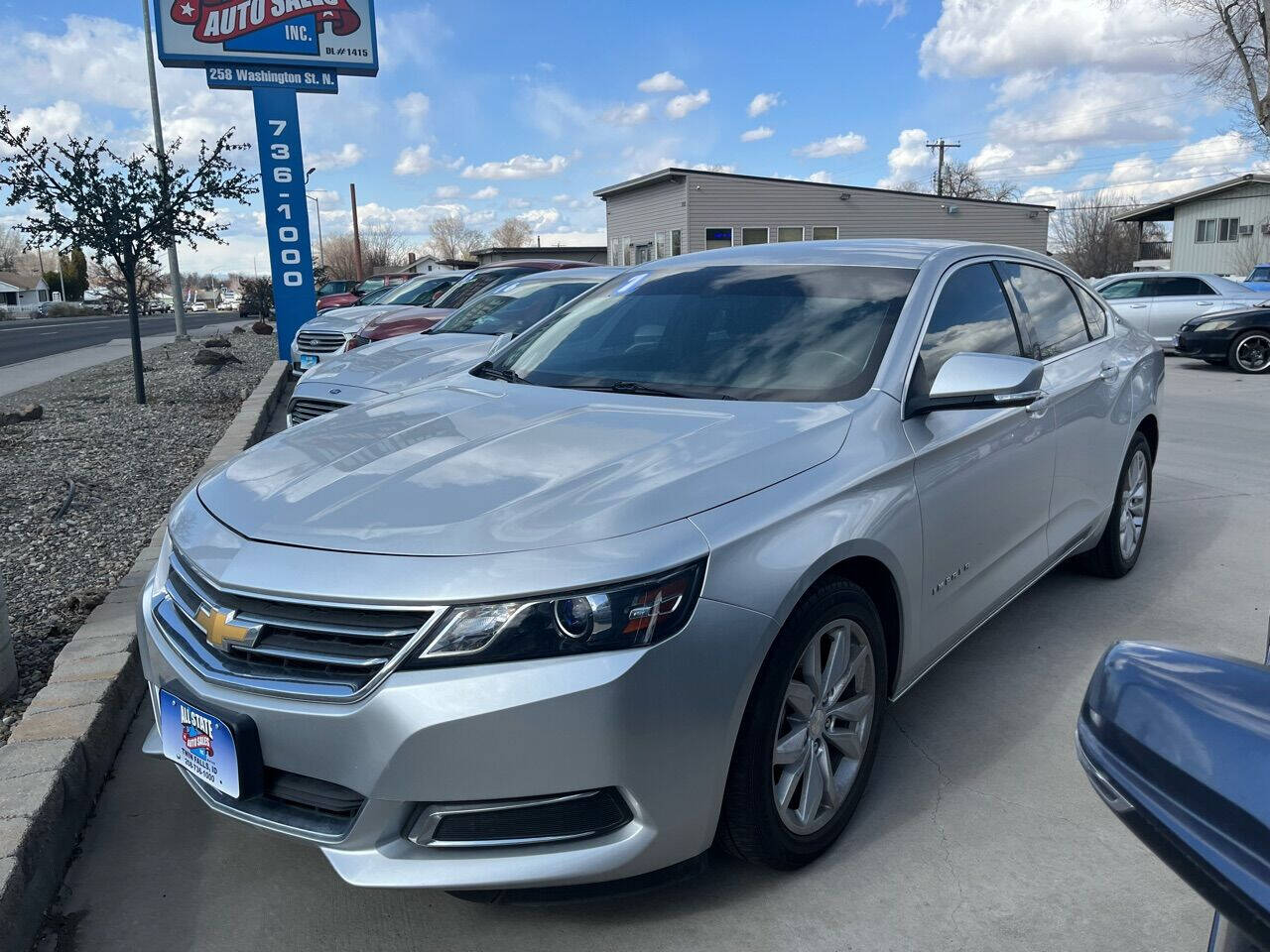 Silver 2017 Chevrolet Impala LT LT 4dr Sedan 1