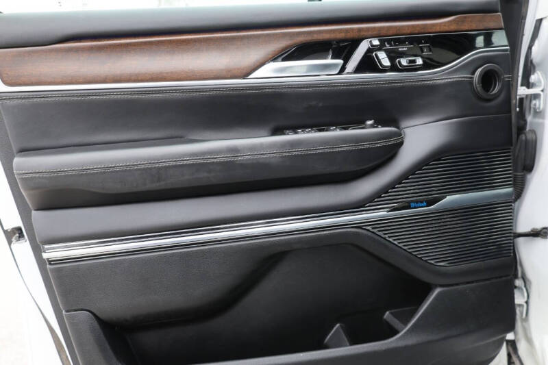 2022 Jeep Grand Wagoneer Series I