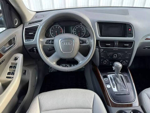 2012 Audi Q5 2.0T quattro Premium Plus