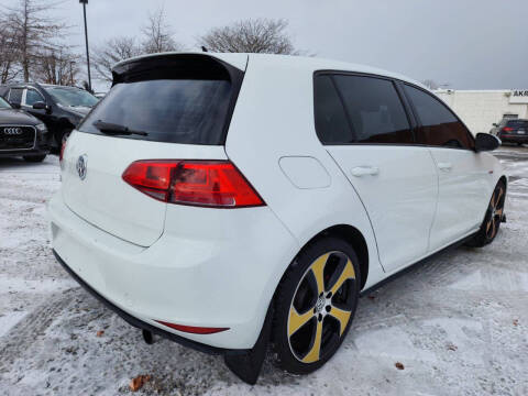 2016 Volkswagen Golf GTI Autobahn