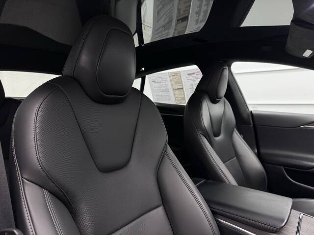 2023 Tesla Model S Standard Range