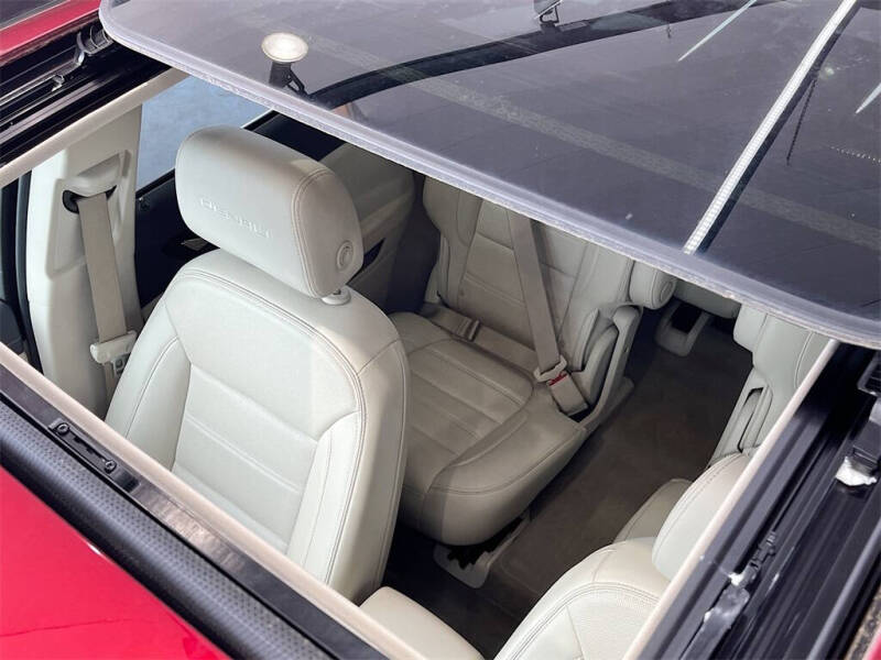 2021 GMC Acadia Denali