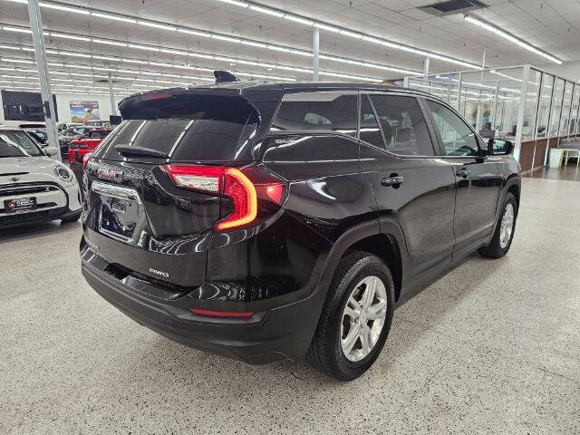 2022 GMC Terrain SLE