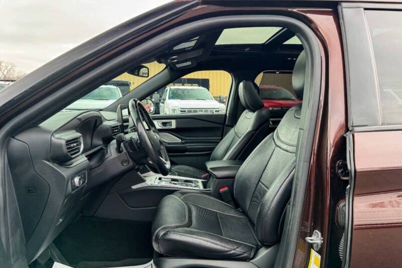 2020 Ford Explorer ST