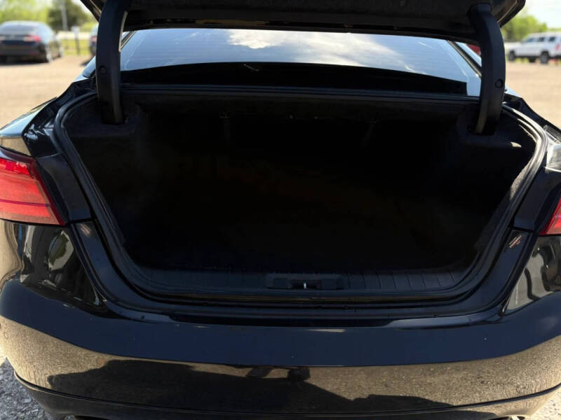 2017 Nissan Maxima