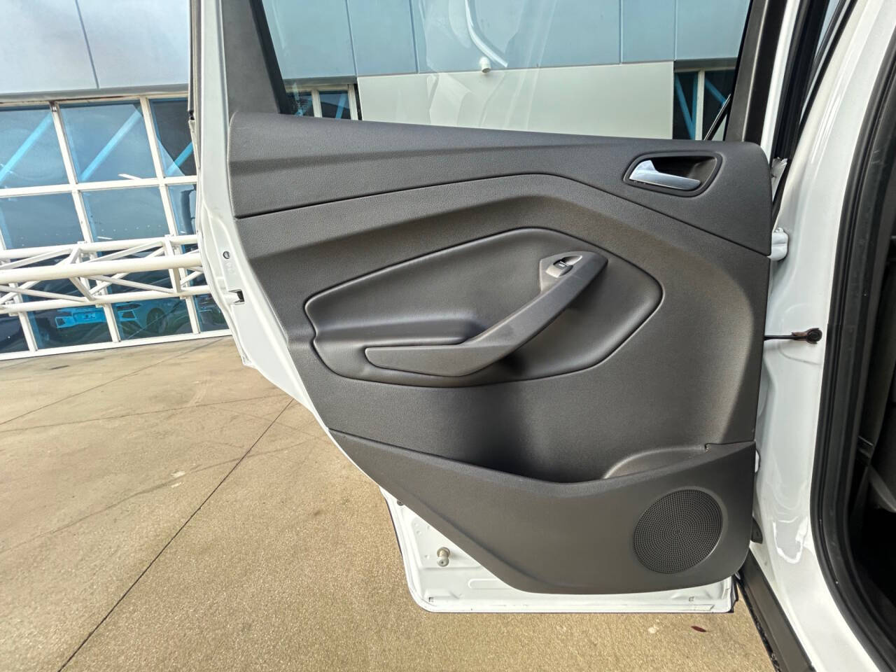 2017 Ford Escape 25