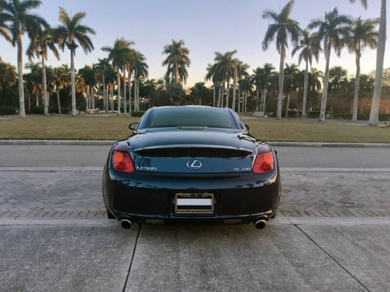 2004 Lexus SC 430