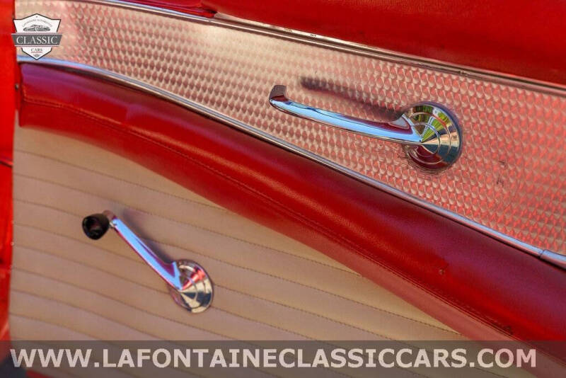 1956 Ford Thunderbird