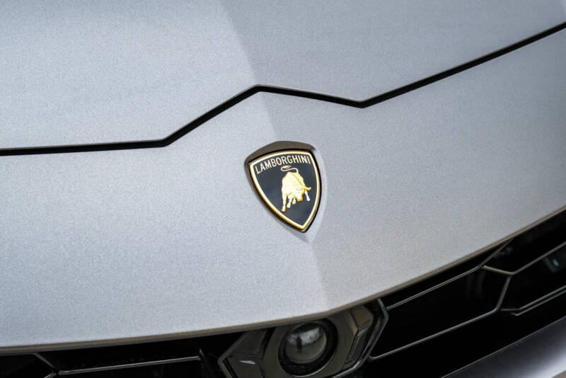 2020 Lamborghini Urus
