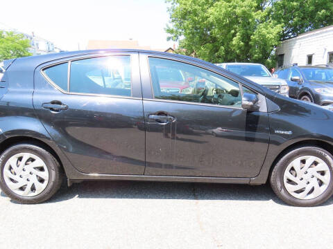 2015 Toyota Prius c Four