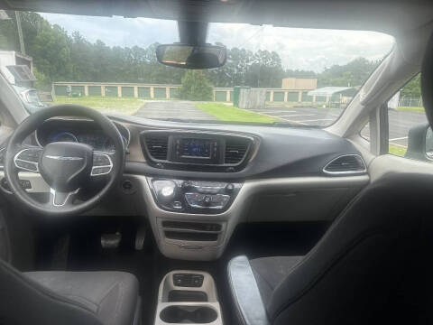 2017 Chrysler Pacifica Touring