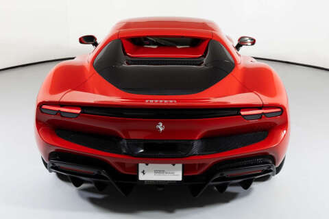 2024 Ferrari 296 GTS