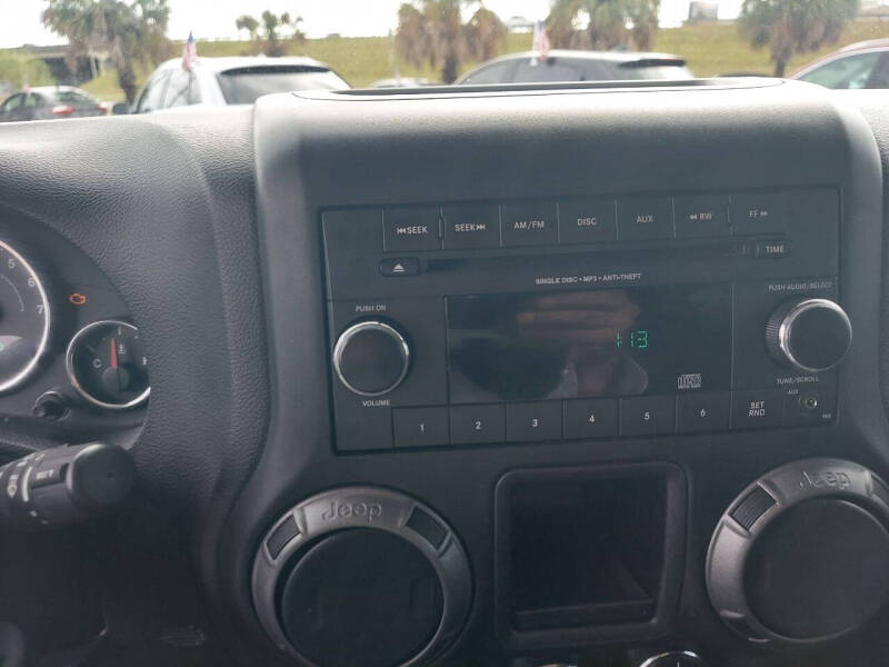 2015 Jeep Wrangler Sport