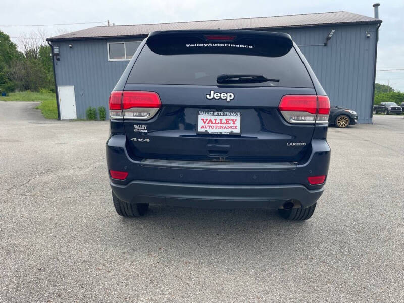 2016 Jeep Grand Cherokee Laredo
