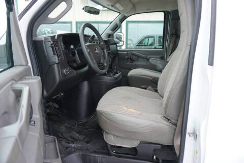 2017 GMC Savana 2500