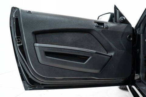 2014 Ford Mustang V6