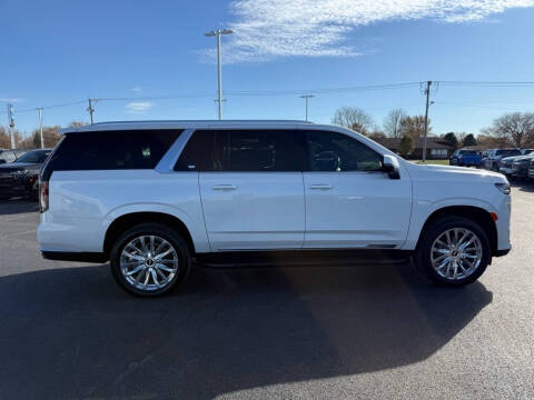 2024 Cadillac Escalade ESV Premium Luxury