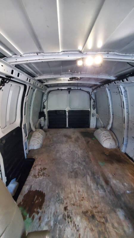 2016 Chevrolet Express 2500