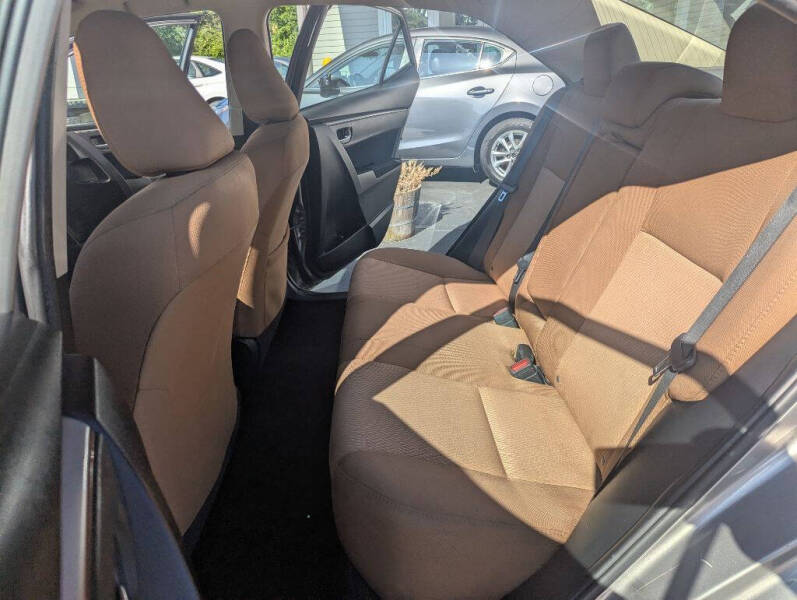 2016 Toyota Corolla LE
