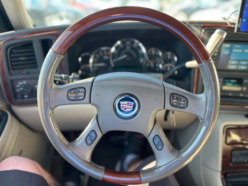 2005 Cadillac Escalade ESV