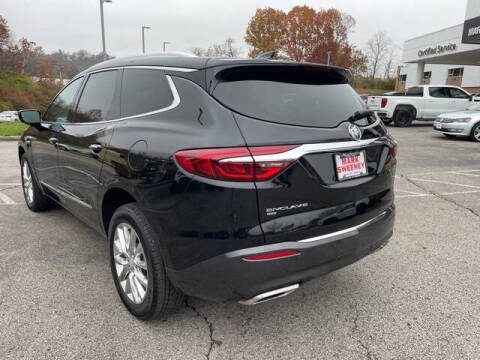 2020 Buick Enclave Essence