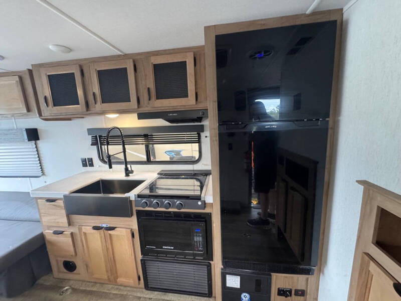 2024 Forest River GREY WOLF